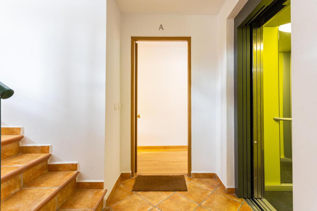 Holidays2Malaga Cruz Verde City Center With Aircon & Wifi Esterno foto